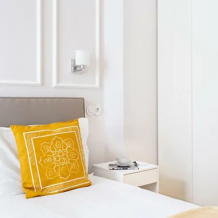 Joivy Wonderful 2br Flat In The Centre アパート リスボン